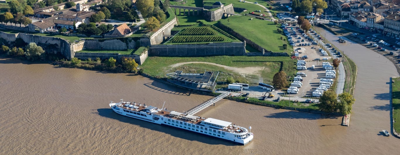 Port of Blaye