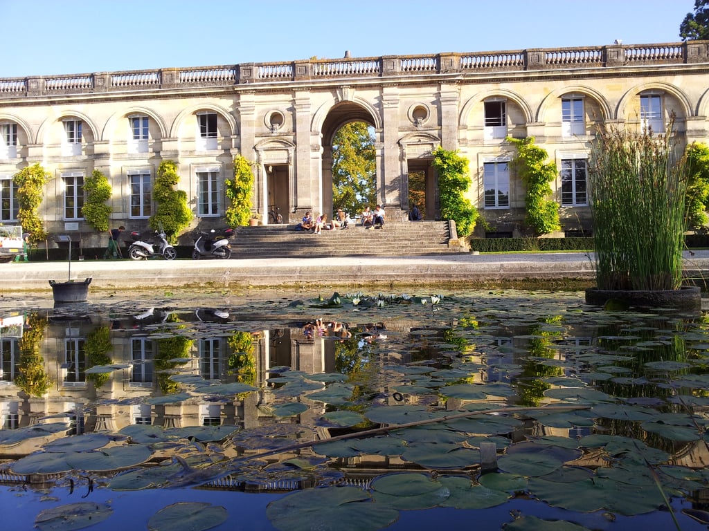 Jardin Botanique: Green Calm in the City