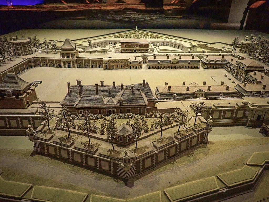 The Cursed Treasure of the Ch&acirc;teau Trompette