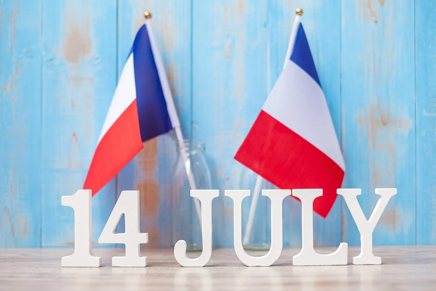 <strong>Practical Tips for Tourists on Bastille Day in Bordeaux</strong>
