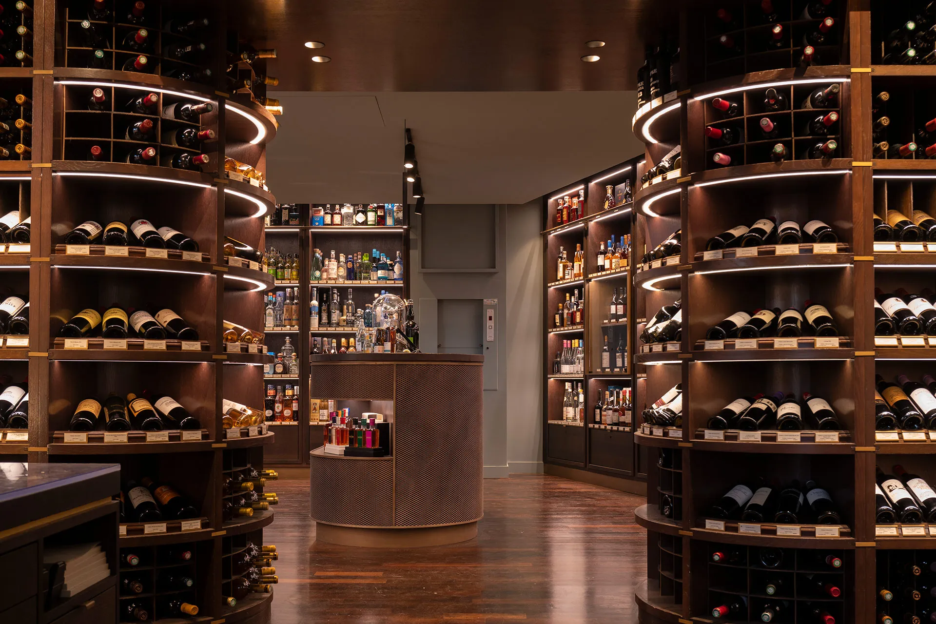<strong>Badie Wine Shop</strong>