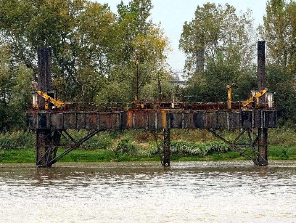 The Phantom Ship on the Garonne