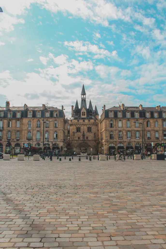 <strong>Bordeaux July Activities</strong>