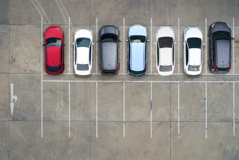 Find the best free and affordable parking in Bordeaux. Learn where to leave your car safely and explore the city stress-free as a visitor