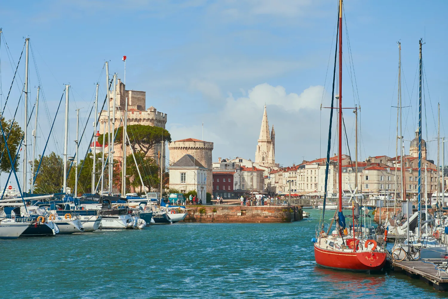 <strong>7. La Rochelle and &Icirc;le de R&eacute;: Port Towns and Island Life</strong>