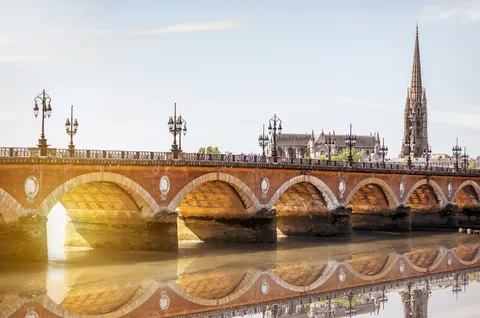 Best photo spots in Bordeaux