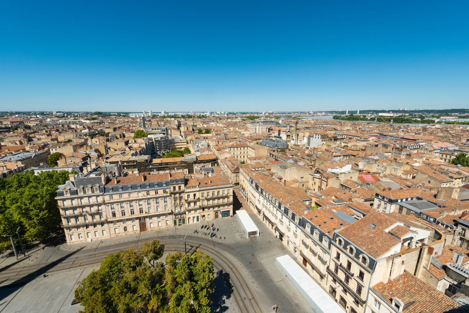 <strong>Why Tourists Keep Coming Back</strong>