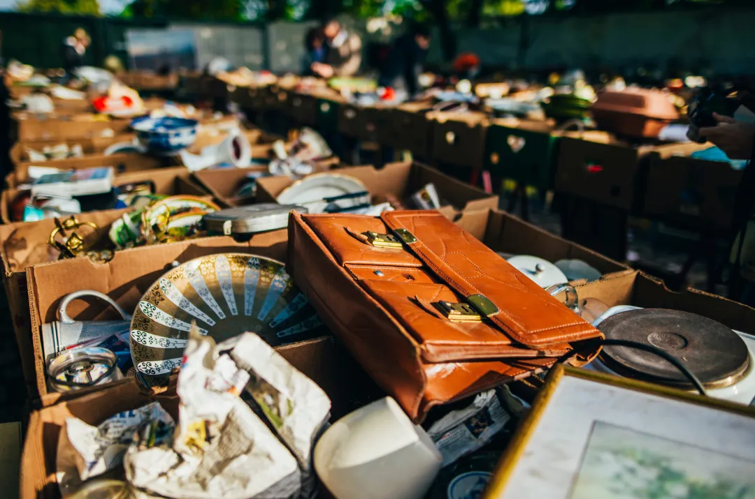 <strong>Les Puces de Saint-Michel &ndash; The Most Famous Flea Market in Bordeaux</strong>
