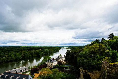 Bordeaux vs Burgundy and Loire: Which Wine Region to Visit