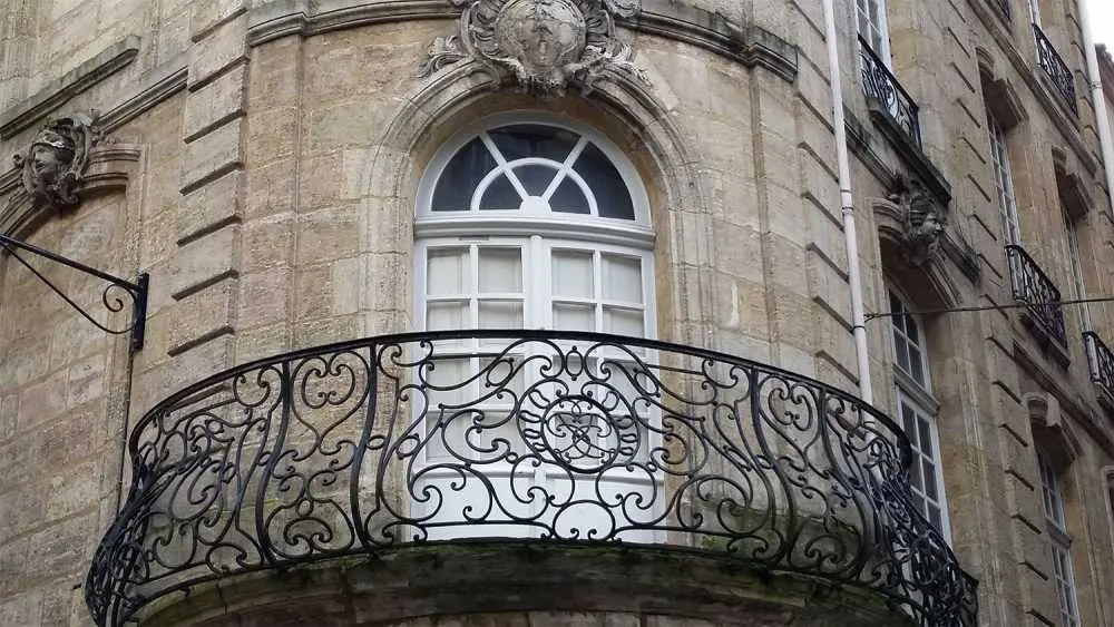 Iron Balconies: The Jewellery of Bordeaux’s Façades