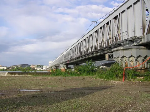The Passerelle Eiffel in Bordeaux