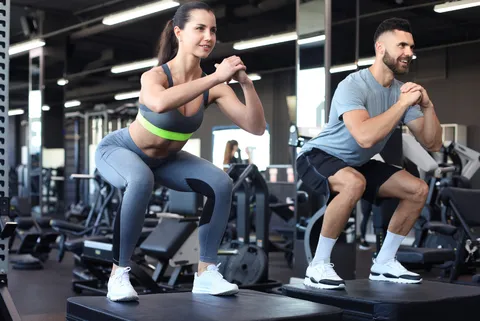 Discover gyms in Bordeaux offering day passes for travellers. Stay active with top facilities, flexible passes, and fitness tips during your trip