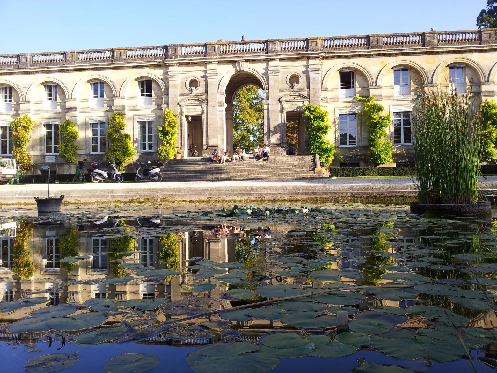 Jardin Botanique: Green Calm in the City
