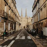 Picture showcasing Pont de Pierre Bridge