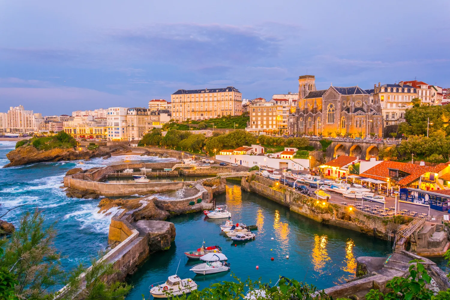 <strong>5. Biarritz, Bayonne, Biscarrosse and the Atlantic Coast: Surf, Heritage and Open Horizons</strong>
