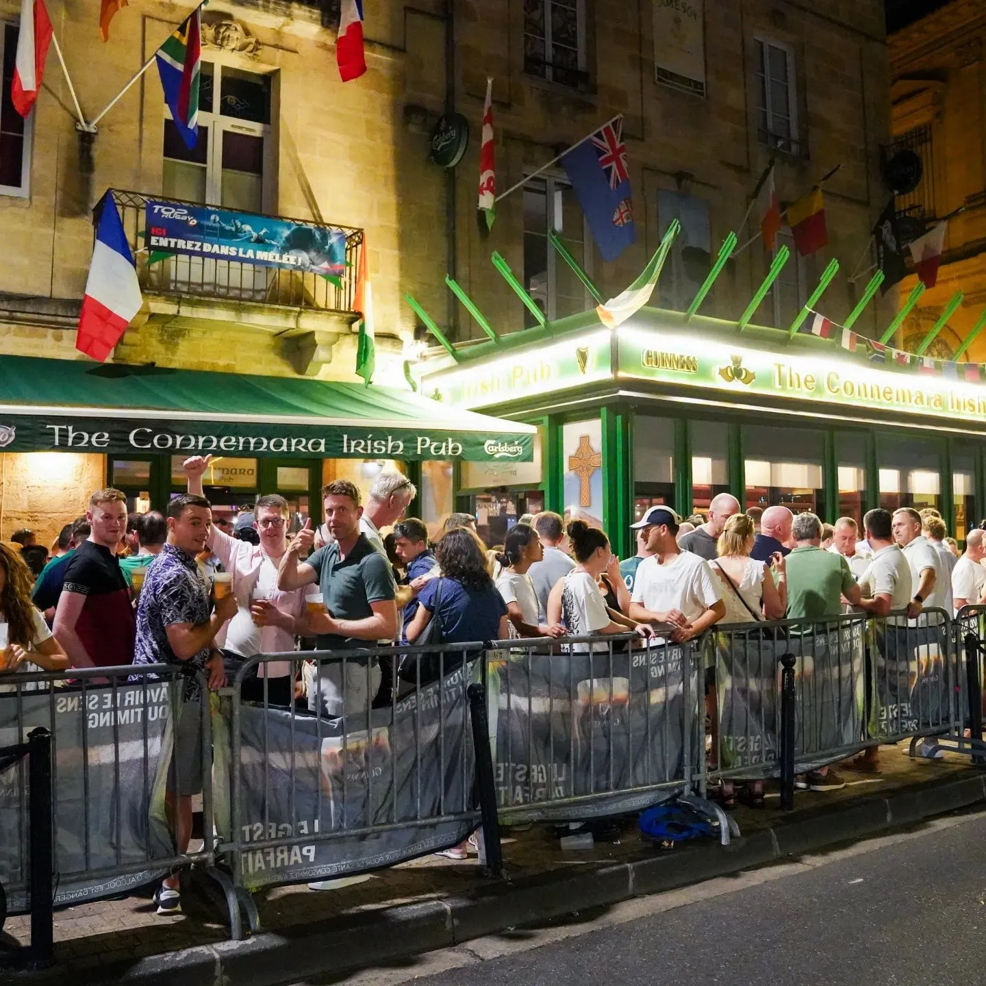 <strong>The Connemara Irish Pub</strong>