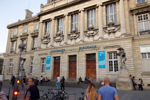 Explore the hidden traditions, rituals and student culture across Bordeaux’s universities
