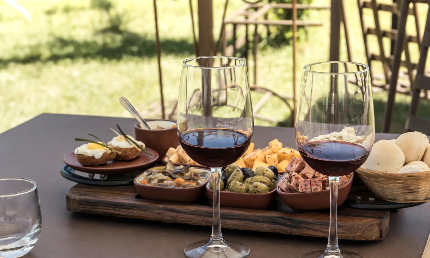 <strong>Wine Capital of the World</strong>