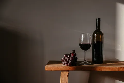Each year between late August and October, Bordeaux transforms as the grape harvest begins across its world-famous vineyards.